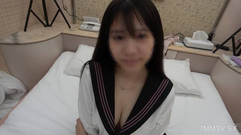 FC2-PPV 4513686 これが令和のヤリマン美女！黒髪清楚なのに経験人数3桁 コスで大量中出し 039 {